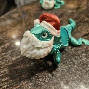 Santa Beardie - bearded dragon